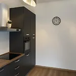 Monti